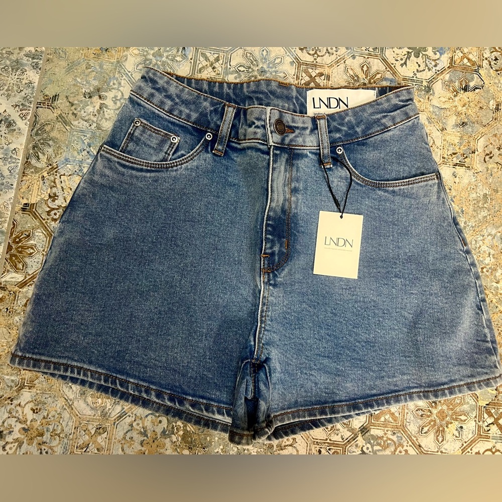 LNDN Blue Denim Women's Shorts